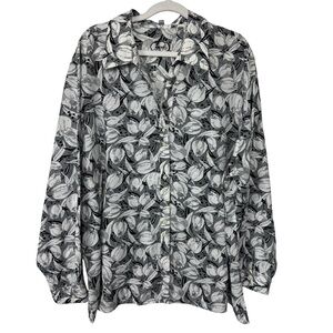 Foxcroft Long Sleeve Button Up Blouse Black/White Floral Print Womens Size 24